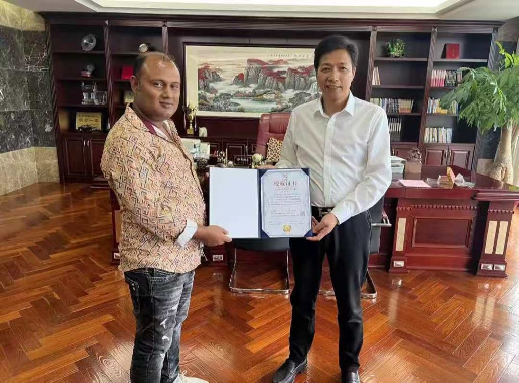 elius-mia-sultan-trading