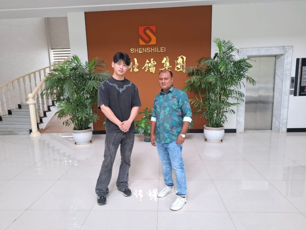 elius-mia-sultan-trading-abroad-shenshilei